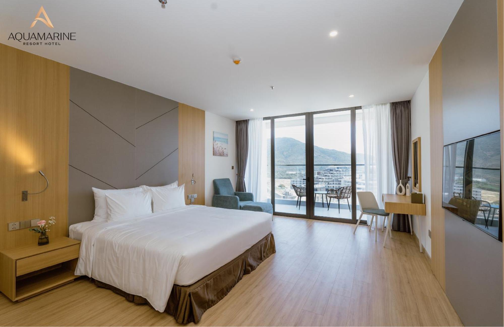 Aquamarine Beachfront Resort & Spa คัมรานห์ ภายนอก รูปภาพ
