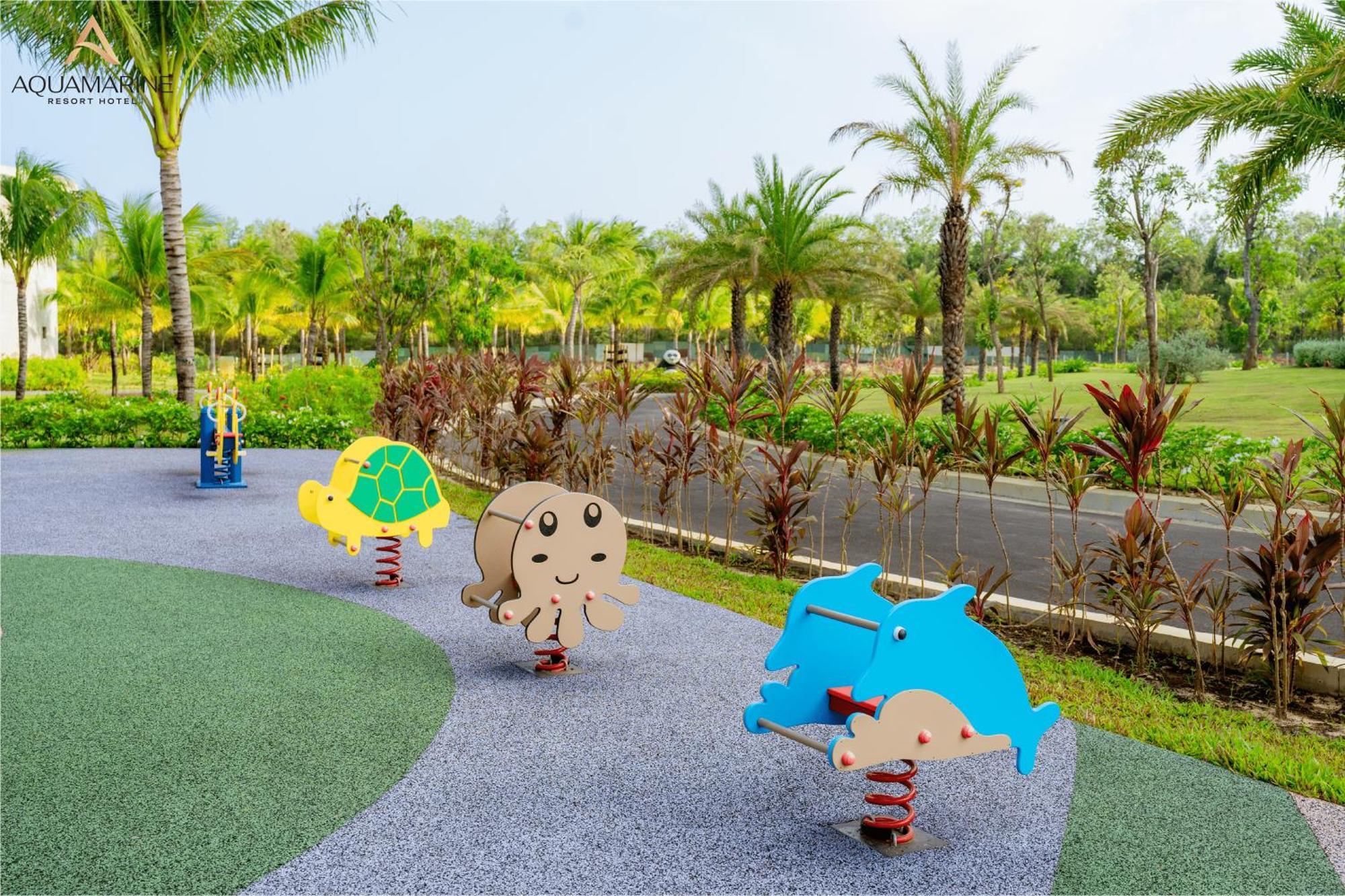 Aquamarine Beachfront Resort & Spa คัมรานห์ ภายนอก รูปภาพ