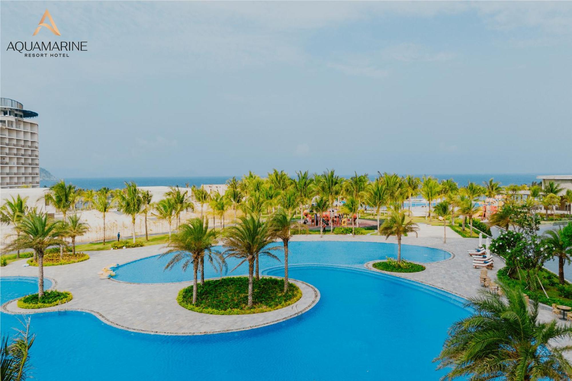 Aquamarine Beachfront Resort & Spa คัมรานห์ ภายนอก รูปภาพ